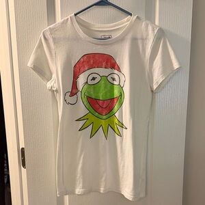 Old Navy White Tee with Kermit with Santa Hat Graphic
